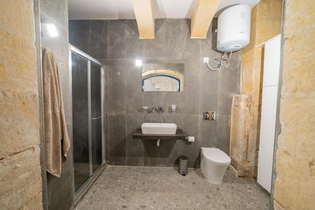 Appartement Dzc- Dazzle Den à La Valette Extérieur photo